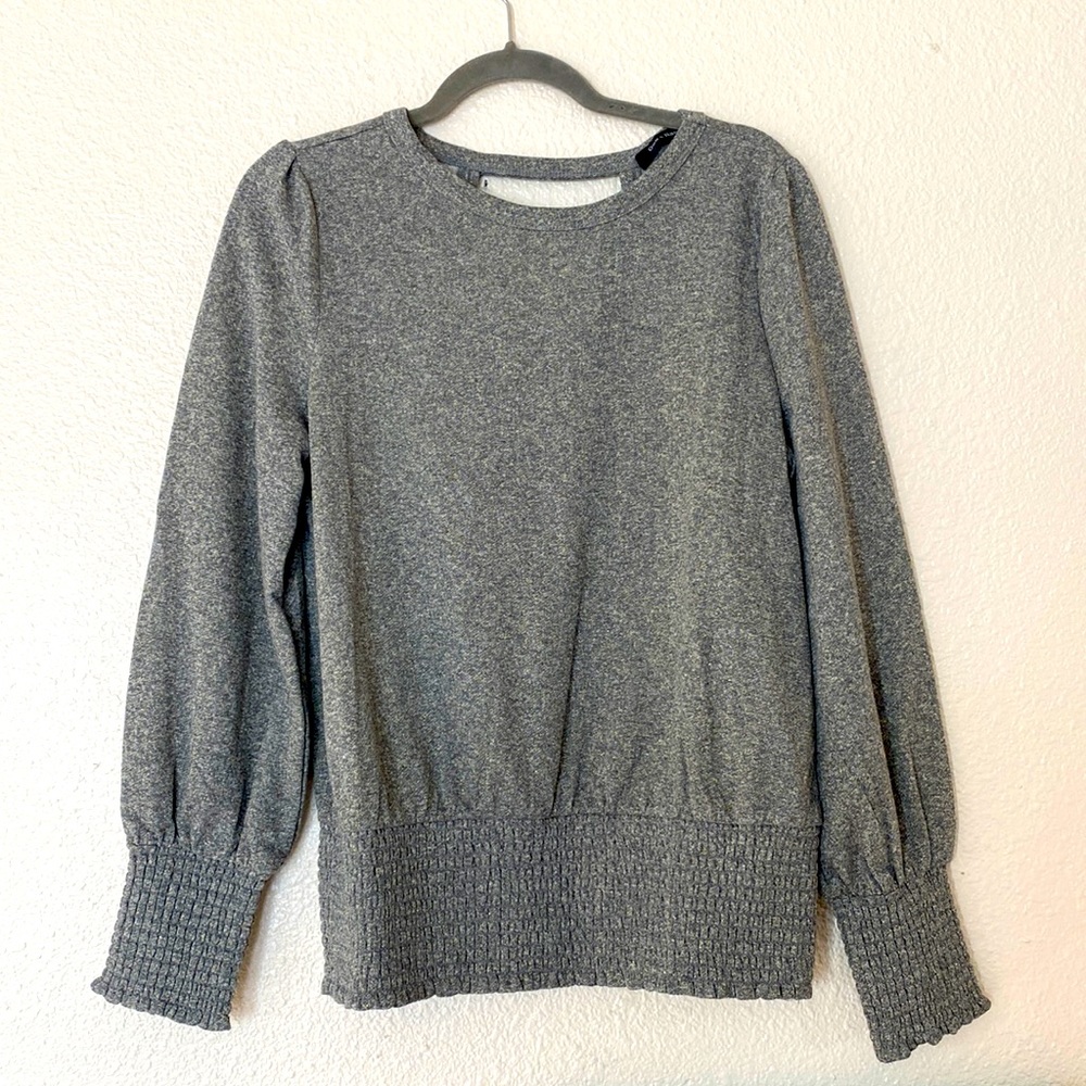 Doe & Rae Picture Perfect Top - Silver Sweater